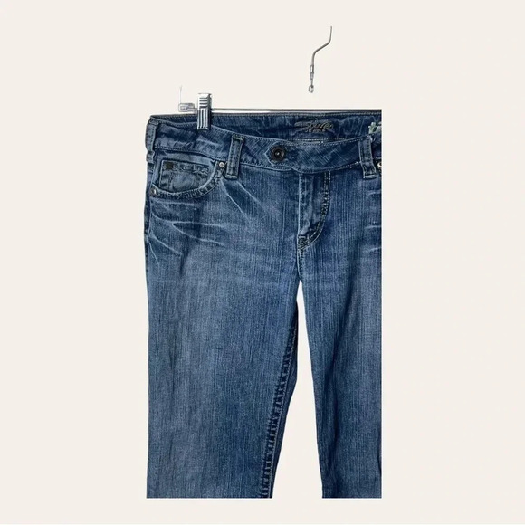 0502W. SILVER JEANS DENIM MEDIUM WASH IN COLOR SIZE 31 BOOTCUT STYLE - Picture 3 of 10